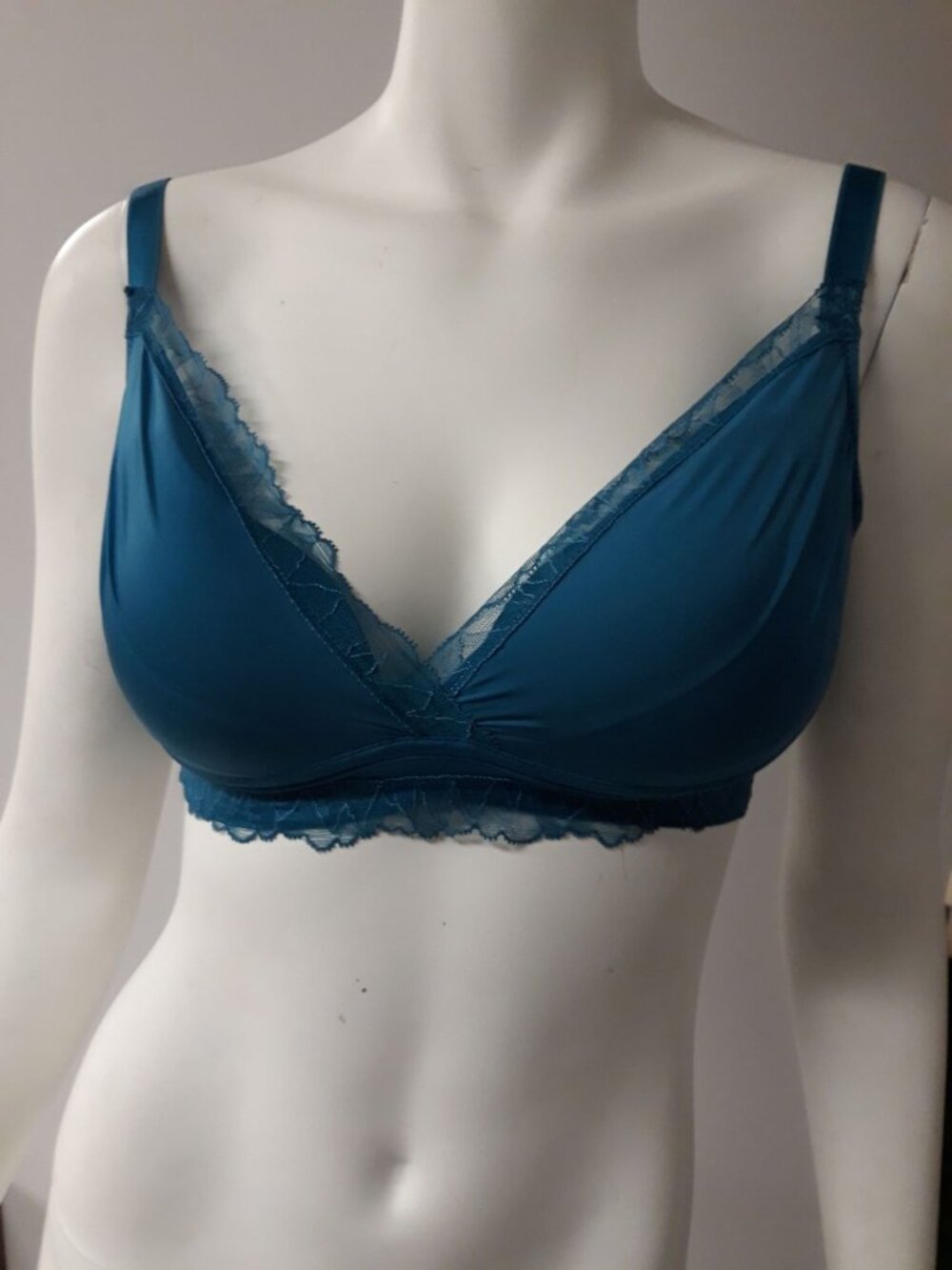Bradelis ME Precious  Bra Blue Size M NEW WITHOUT TAGS!